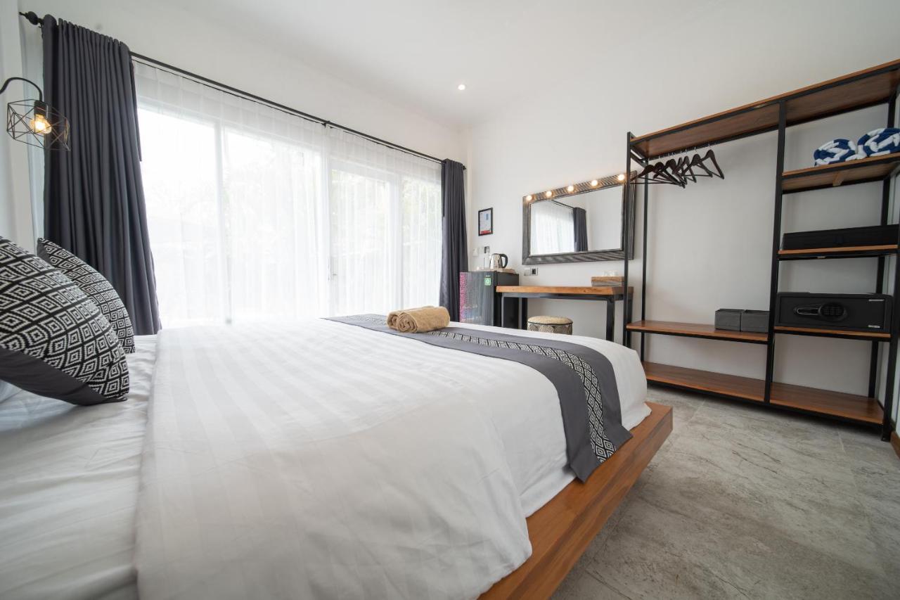 Easy Surf Camp Hotel Kuta  Ngoại thất bức ảnh